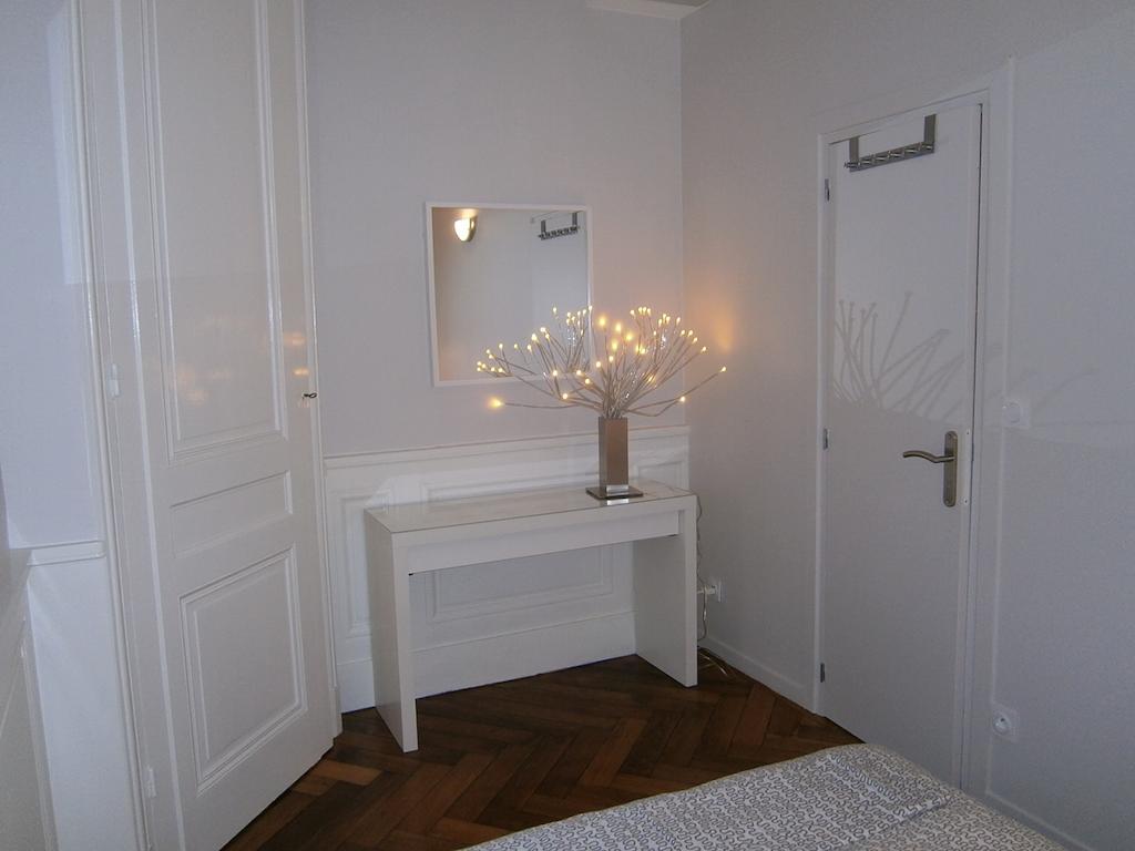 Appartements Place Bellecour Lyon Room photo